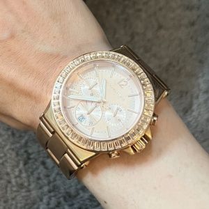 Michael Kors Women's Stainless Steel Analog Dial Quartz Wrist Watch